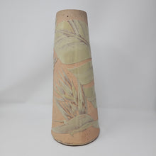 Load image into Gallery viewer, The Dragon and the White Bird 100105