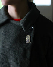 Load image into Gallery viewer, The Kiss (Klimt) Enamel Pin