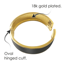 Load image into Gallery viewer, Cuff Bracelet - William Morris "Lily"