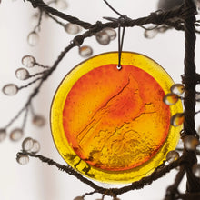 Load image into Gallery viewer, 4&quot; &#39;Cardinal&#39; Suncatcher - Tangerine
