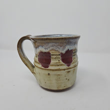 Load image into Gallery viewer, Off White Mug w Red Decor
