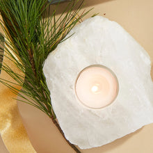 Load image into Gallery viewer, Quartz Crystal Candle Holder

