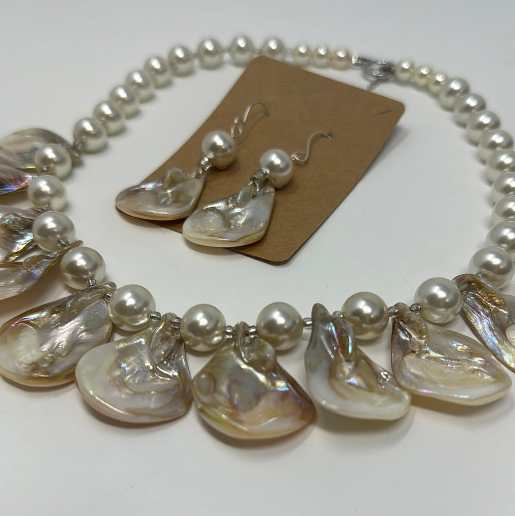 White Pearl Shell Set