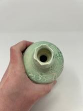Load image into Gallery viewer, "Pea" Bud Vase

