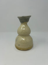 Load image into Gallery viewer, "Misty" Vase
