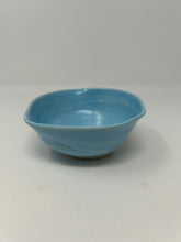 Load image into Gallery viewer, Porcelain Bowl w/ Satin Robin&#39;s Egg Glaze
