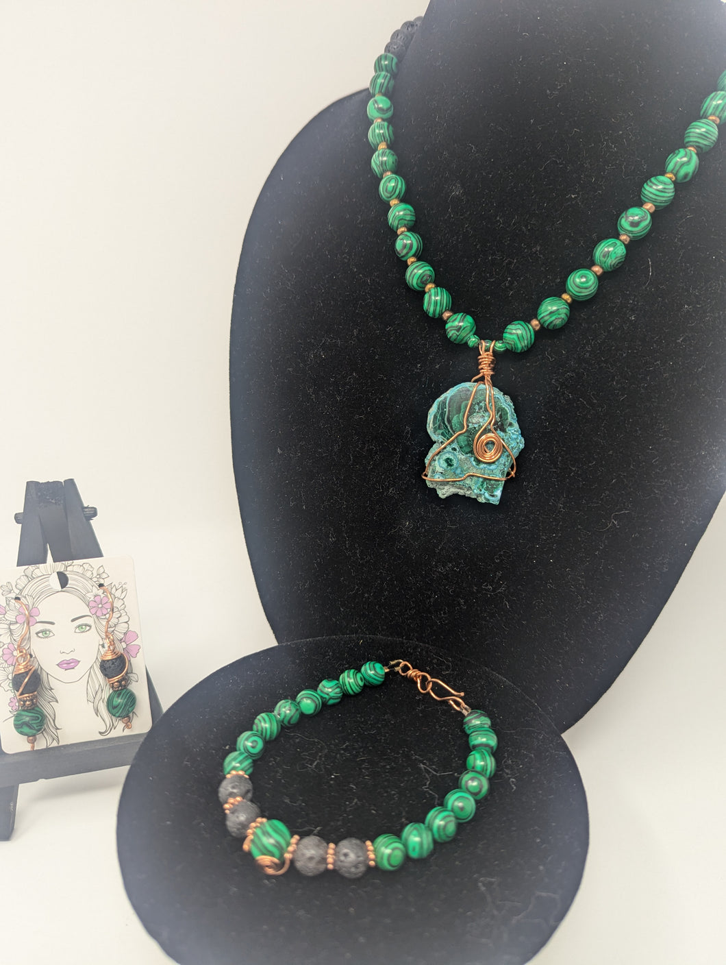 Malachite Stone & Lava Rock set